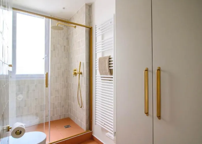 Deco St Antoine Apartment