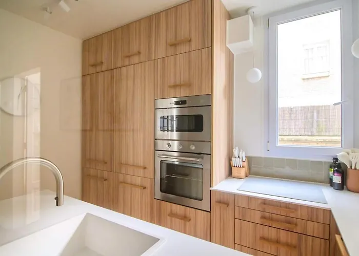Deco St Antoine Apartment Paris