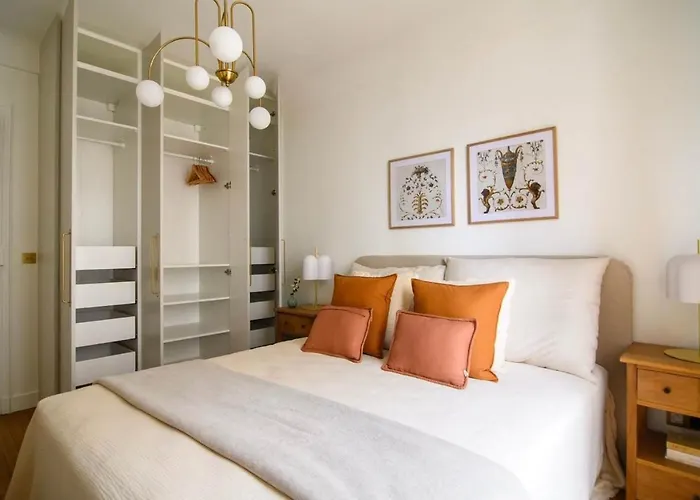 Deco St Antoine Apartment Paris