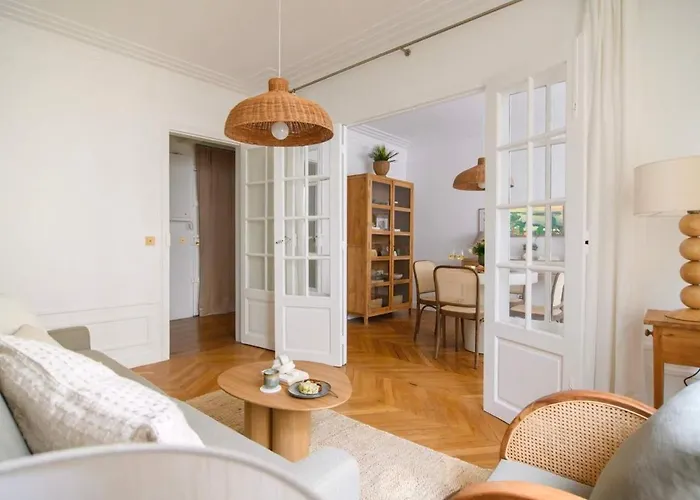 Apartment Deco St Antoine